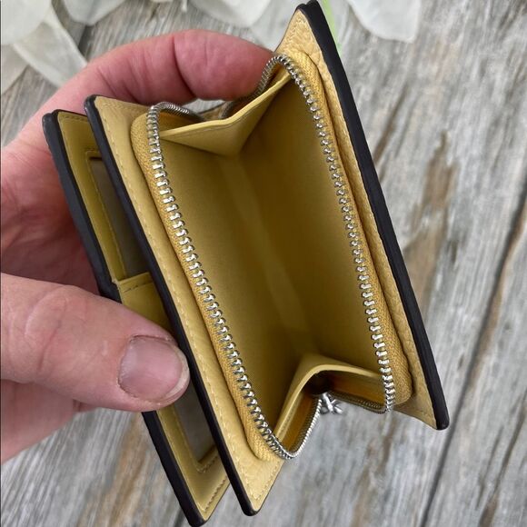 Authentic Coach X Peanuts Snap Wallet With Charlie Brown Bag Purse - Picture 5 of 7